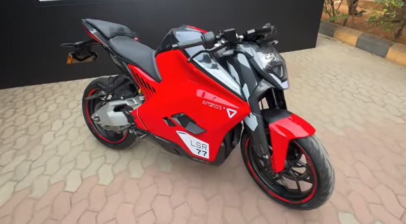 होली 2025 पर सबसे ज्यादा बिकने वाली अल्ट्रावायलेट F77 ( Ultraviolette F77 ) इलेक्ट्रिक बाइक ! ऑल स्पेसिफिकेशन फीचर टॉप स्पीड रेंज चार्जिंग कास्ट और प्राइस :-